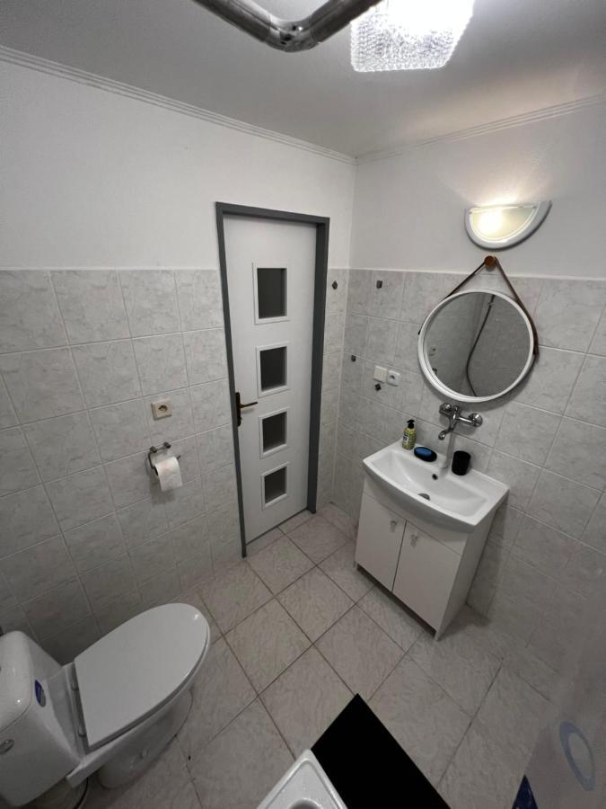 Mlynsky Ostrov Apartment 2 Zdice Zewnętrze zdjęcie
